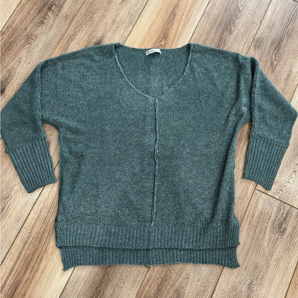 Zenana Ash Jade Knit Hi/Low Sweater Size M